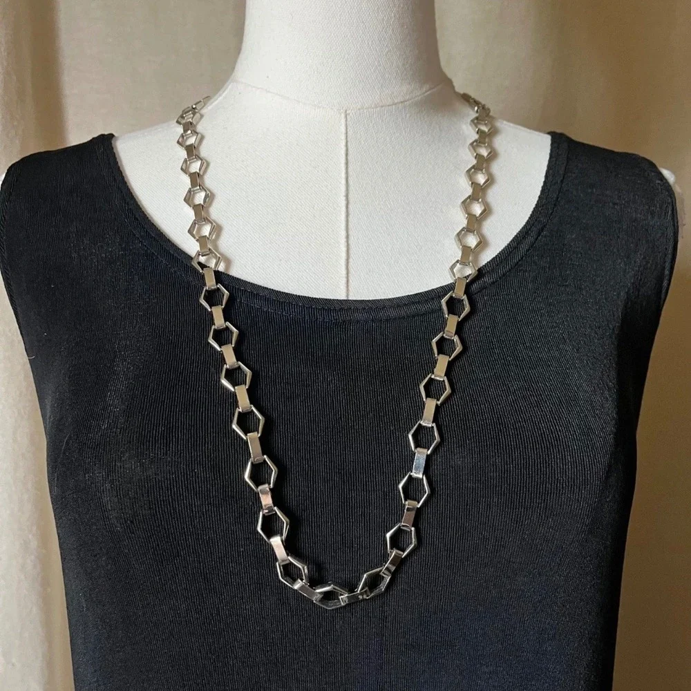 NY&Co Italy Silver Hex Link Belt‎ Necklace Convertible  Chain 30–39